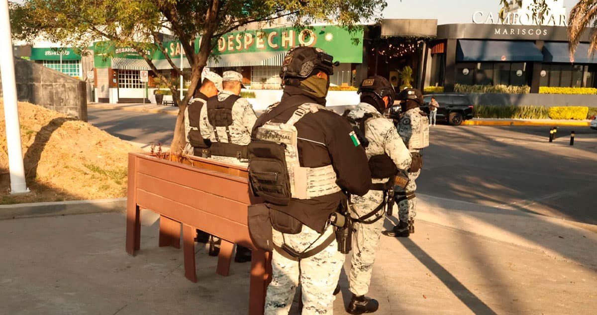 Ibero y UDLAP exigen justicia por asesinato de egresados en Sala de Despecho Puebla