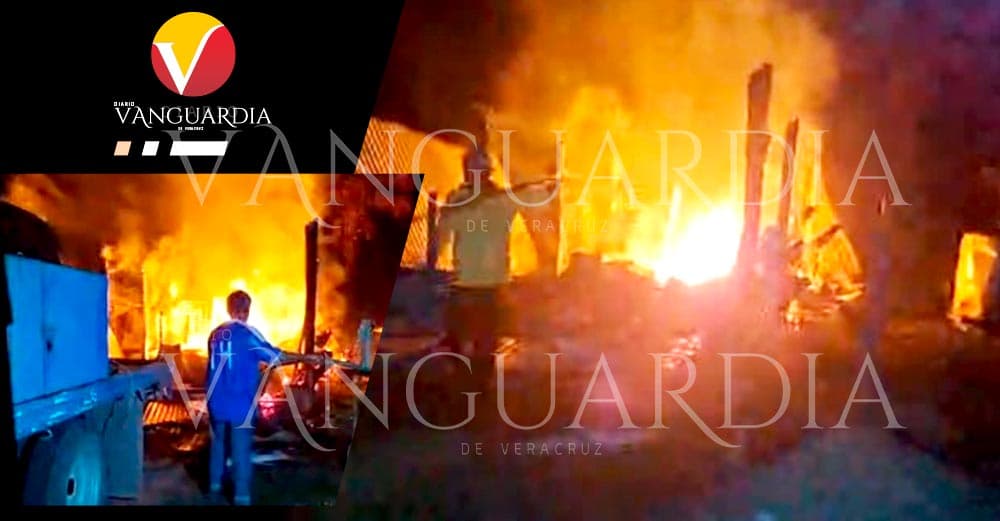 Incendio acaba con una vivienda de madera y cartón en Tantoyuca
