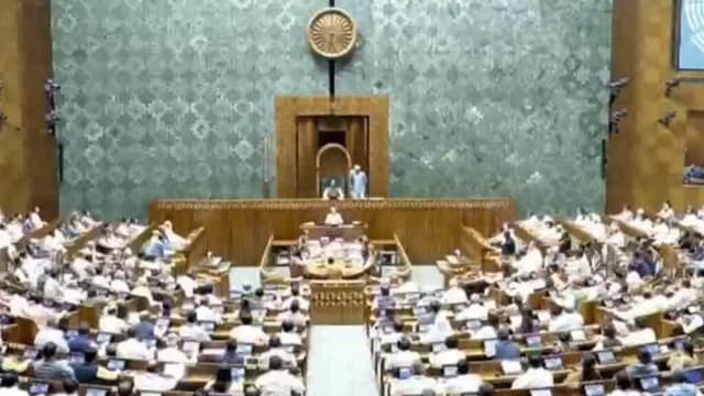 India no logró aumentar la representación femenina en el Parlamento