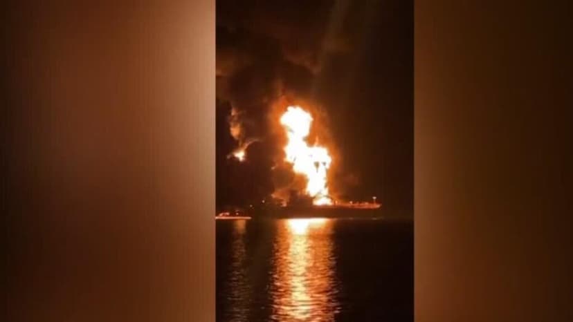 Irak suspende operaciones petroleras tras sabotaje a dos buques cisterna