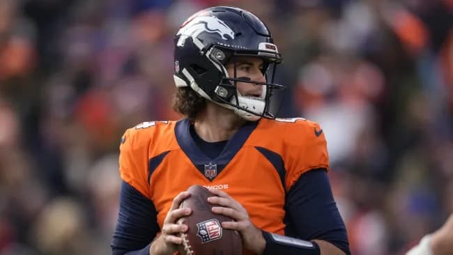 Jarrett Stidham y otras historias de quarterbacks 'bomberos' en Playoffs de la NFL