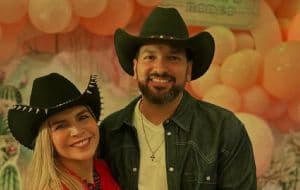 Karla Panini vive incómodo momento con una llamada en pleno programa: "Me metí con el esposo de mi amiga"