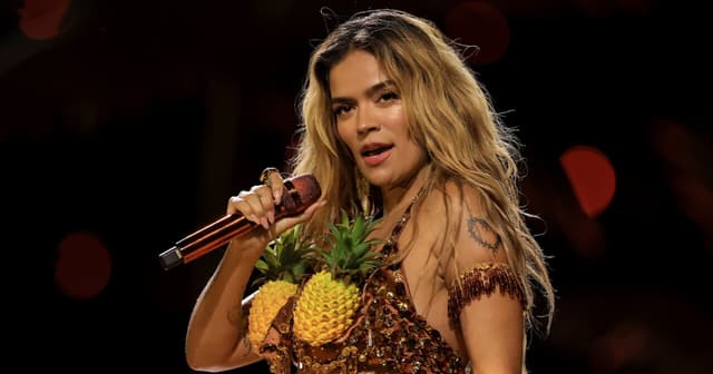 Karol G cierra Coachella con broche de oro: Peso Pluma y Becky G se unieron a su fiesta latina