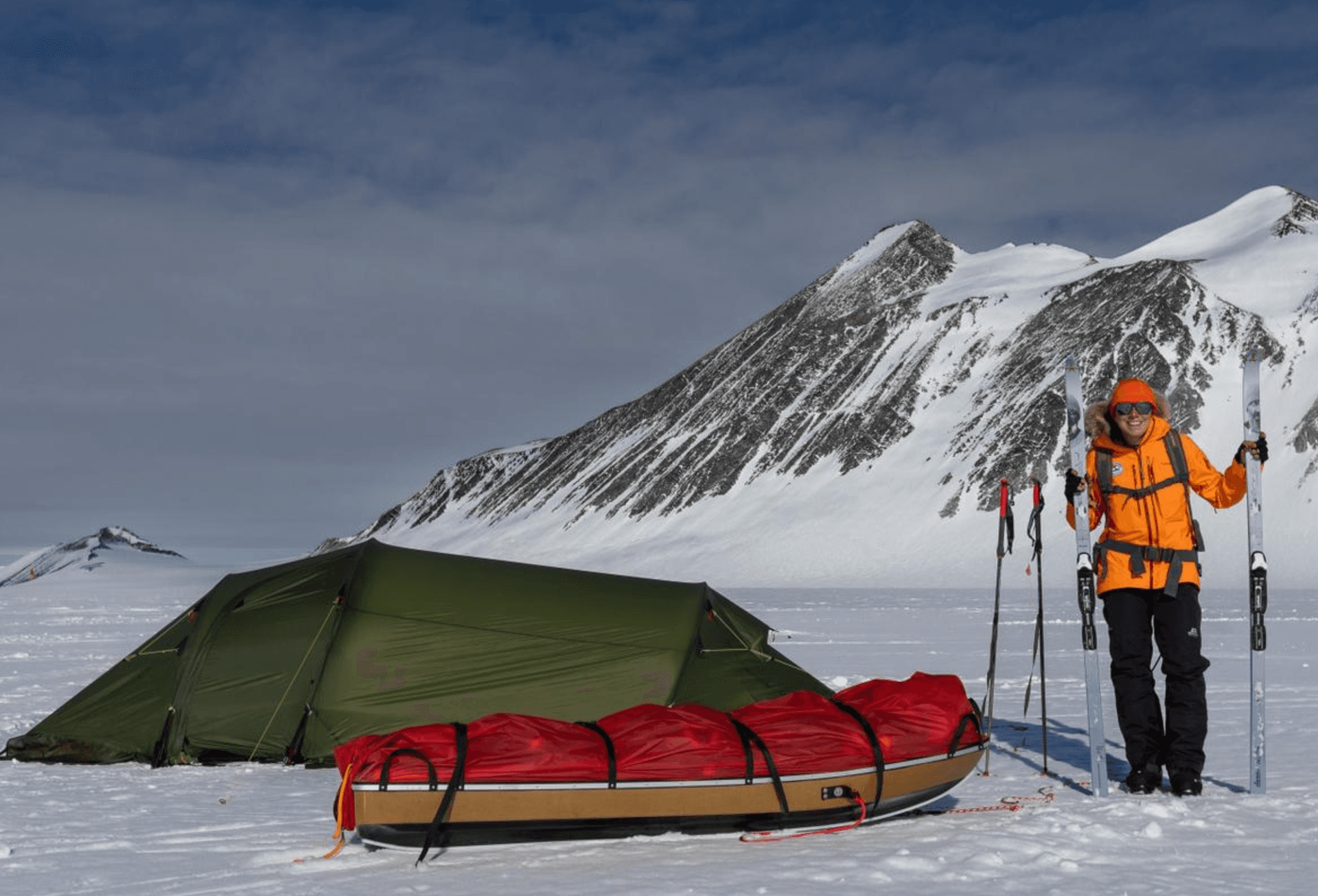 La atleta mexicana Andy Dorantes hace historia tras alcanzar el Polo Sur antártico