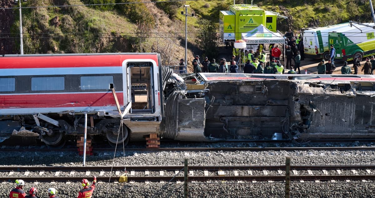La cifra de víctimas mortales por descarrilamiento de trenes en España sube a 42
