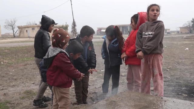 La crisis humanitaria en el norte de Siria mantiene a los refugiados kurdos atrapados