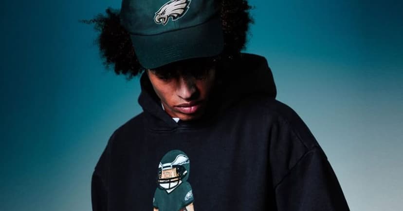 La merch de Bad Bunny x NFL nos tiene obsesionados