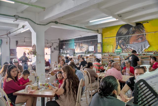 La Nezia: Horneando barrio con buen pan y empleos dignos