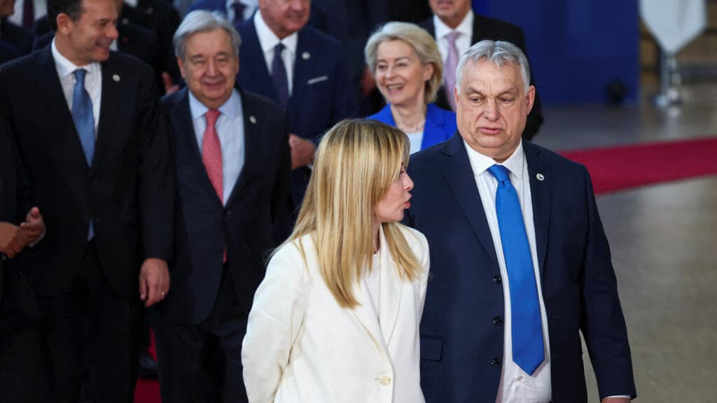 La UE no logra convencer al líder húngaro Orbán sobre préstamo multimillonario para Ucrania