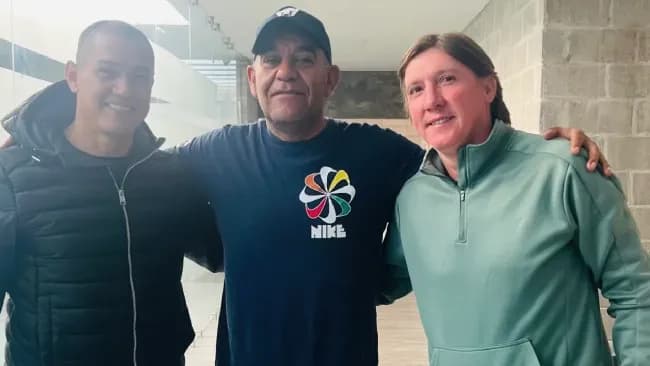 ¡Leyendas en casa! Pumas recibe a Darío Verón y Leandro Augusto en Cantera