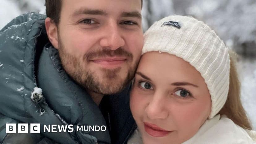 Lo que aprendió sobre el amor una pareja en la que ella tiene 15 años más que él
