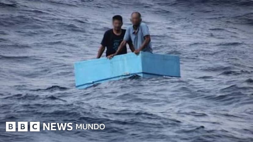Los pescadores rescatados en México tras pasar cinco días a la deriva en el mar aferrados a una hielera