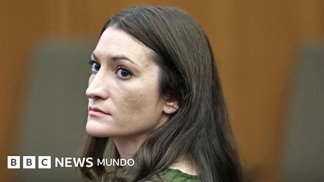 Los posibles veredictos que debate el jurado en el proceso contra Lindsay Clancy, la madre acusada de matar a sus tres hijos en EE.UU.