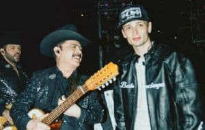 Los Tucanes de Tijuana comparten foto exclusiva con Peso Pluma y así reaccionaron los fans