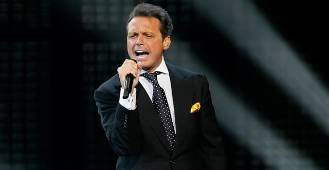 Luis Miguel anuncia su regreso a los escenarios: tendrá gira en 2027