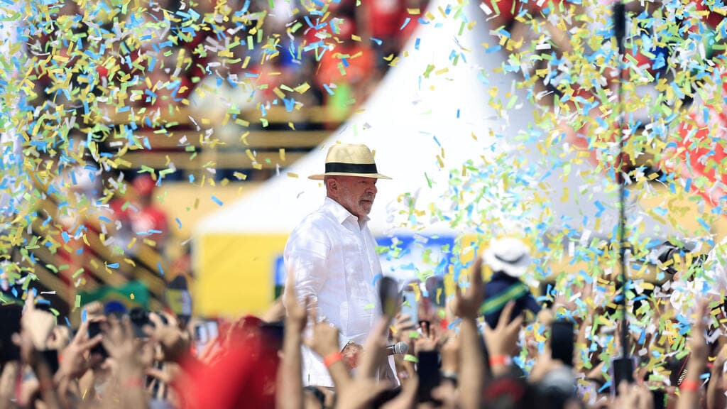 Lula da la vuelta a los resultados y gana el balotaje a la Presidencia de Brasil