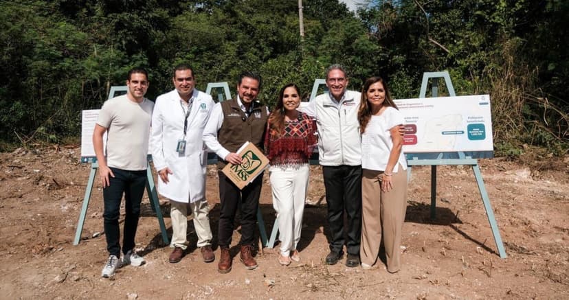 Mara Lezama y Zoé Robledo supervisan predio de nuevo hospital del IMSS en Cancún