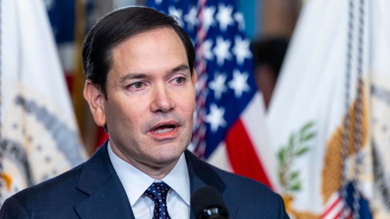 Marco Rubio sugiere negociaciones con Argentina para que acepte migrantes deportados de EU