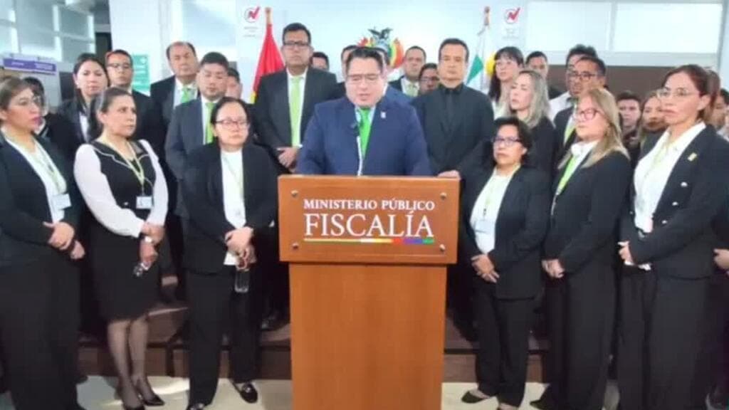 Ministro de Bolivia acusa al fiscal Mariaca de liderar red que protegía el narcotráfico