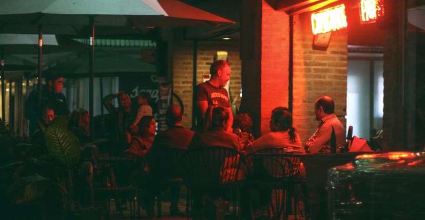¡No habrá pretextos! Canadá extenderá su hora de servicio en bares y restaurantes durante el Mundial