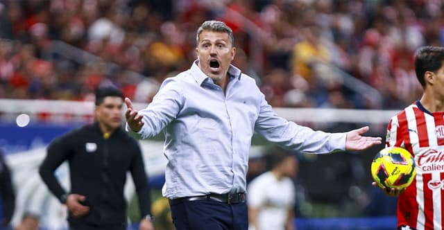 Oscar García, de dirigir a las Chivas en la Liga MX a convertirse en DT del Ajax en la Eredivisie