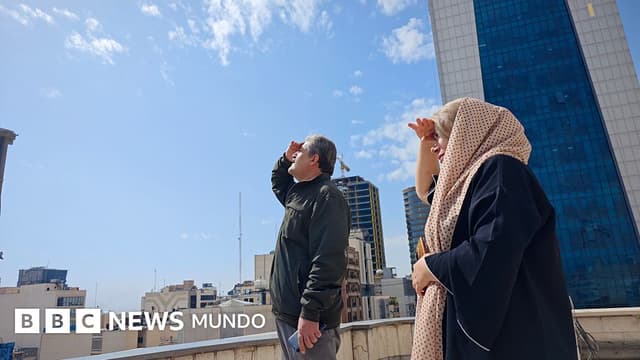 Pánico en las calles y alivio para algunos: la reacción en Teherán al ataque de EE.UU. e Israel contra Irán