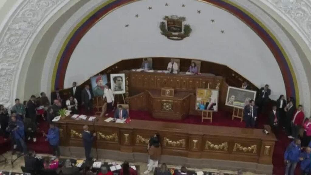 Parlamento de Venezuela da primera luz verde a reforma de ley de minas