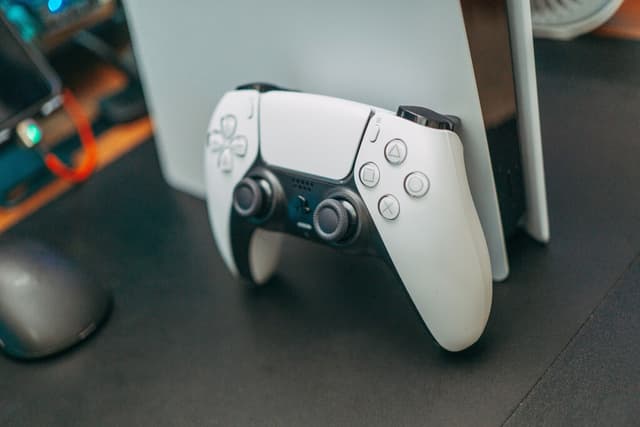 PlayStation cree que es "lógico" que no seas dueño de tus juegos digitales: Sony asegura que los "consumidores razonables" lo saben