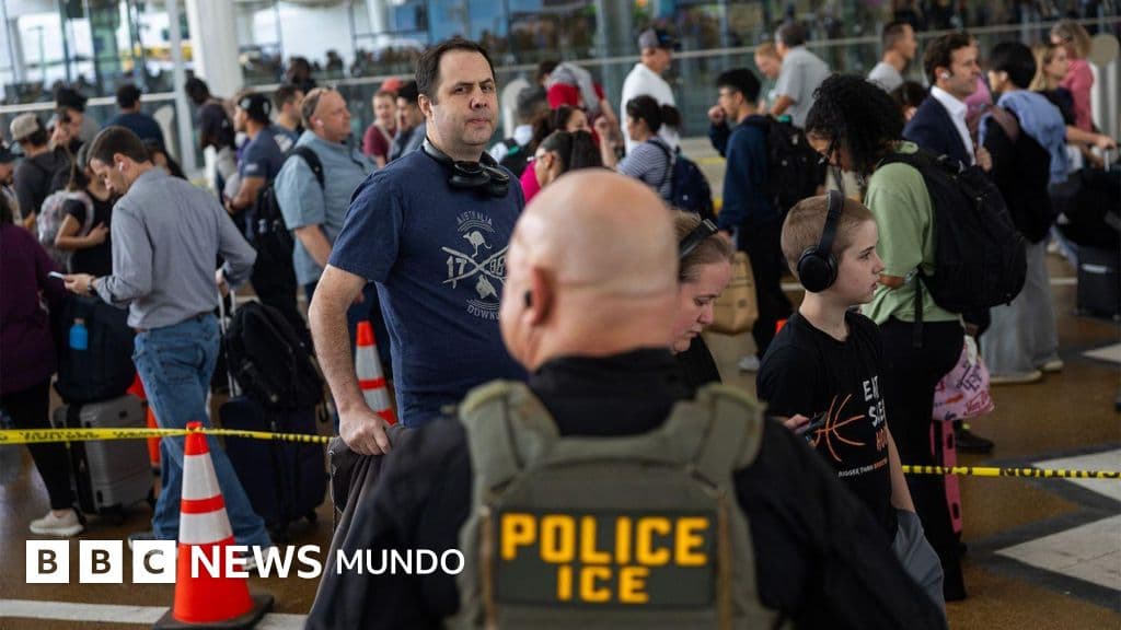 Por qué cada vez más turistas evitan viajar a EE.UU.