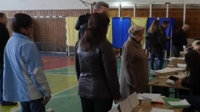 ¿Por qué Ucrania no puede celebrar elecciones en medio de la guerra con Rusia?