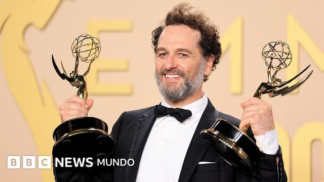 Premios Emmy 2026: estos son los ganadores de una gala en la que hizo historia la serie de comedia "Widow's Bay"