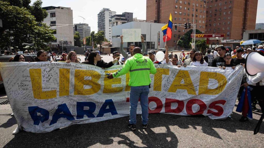 Presión constante y críticas a la Ley de Amnistía: Venezuela sigue en vilo por "presos políticos"