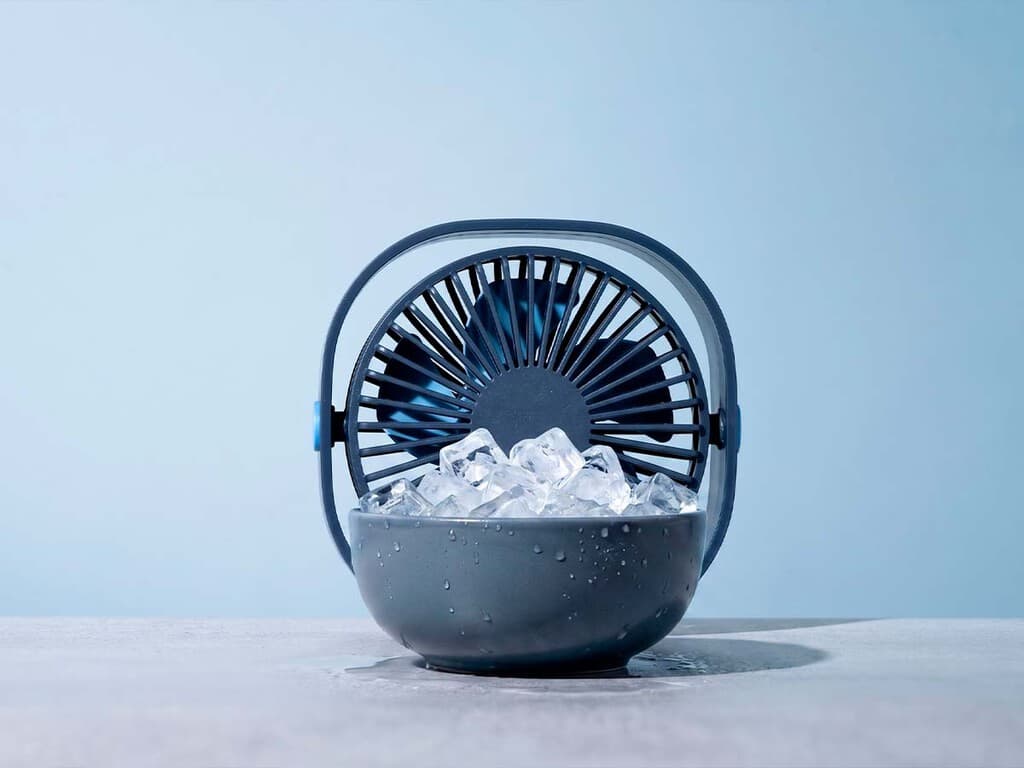 Probé el truco del ventilador con hielo y esto fue lo que pasó en mi casa sin aire acondicionado