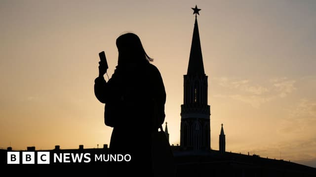 Qué es la "cortina de hierro digital" que genera descontento contra el gobierno de Putin en Rusia
