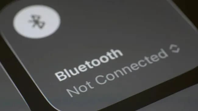 Qué pasa si nunca apagas el Bluetooth de tu celular y cómo afecta su rendimiento