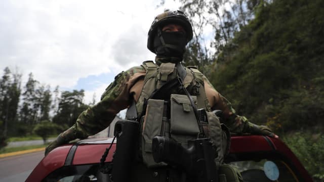 Quito y Washington lanzan operaciones contra "narcoterroristas" en Ecuador
