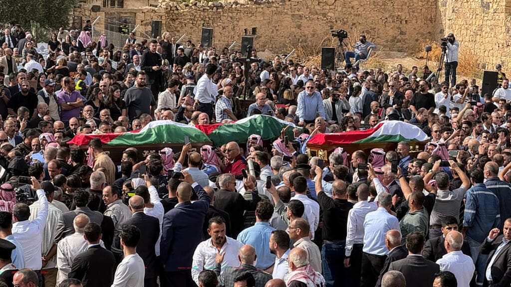 Fuerzas de seguridad y pasos fronterizos en la zona limítrofe entre Jordania y Siria.