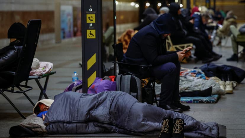 Rusia lanza un ataque con misiles y drones contra Ucrania horas antes de la reunión entre EE. UU. y Kiev