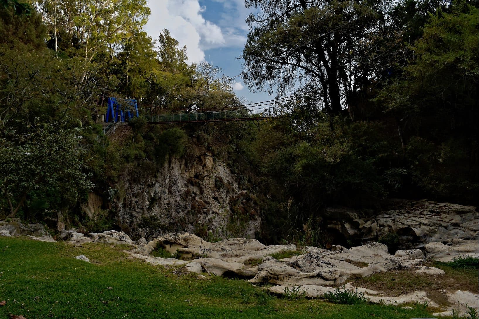 Salto de Tzumpantitlán, la cascada de los arcoíris que está en un Pueblo Mágico