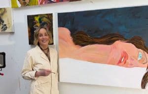 Sharon Stone asegura que sus pinturas tienen una inspiración paranormal