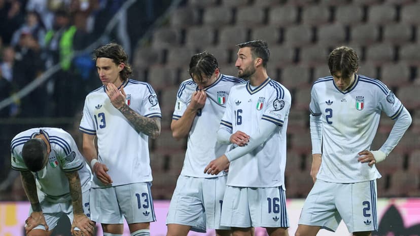 Sigue la maldición italiana: la "azzurra" se queda fuera del Mundial de fútbol de 2026