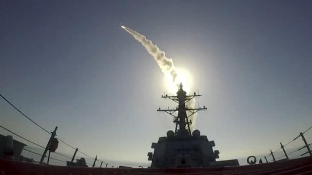 Siguen los ataques contra Irán mientras Trump dijo que operación podría “terminar” pronto