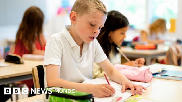 Suecia vuelve al lápiz y papel: por qué uno de los países más tecnológicos de Europa está reduciendo la educación digital