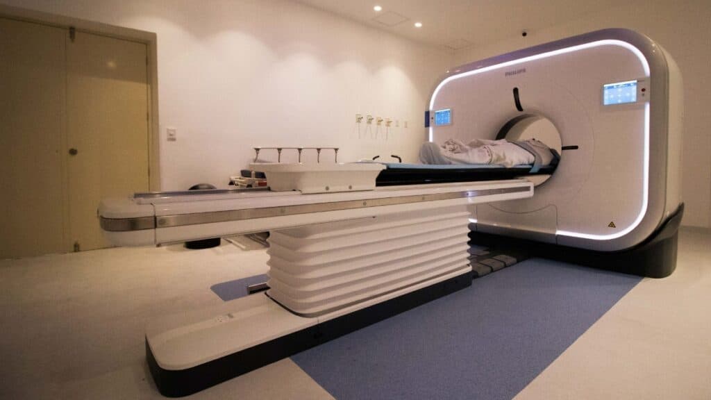 Tomógrafos y mastógrafos: Hospitales públicos suman 816 equipos nuevos