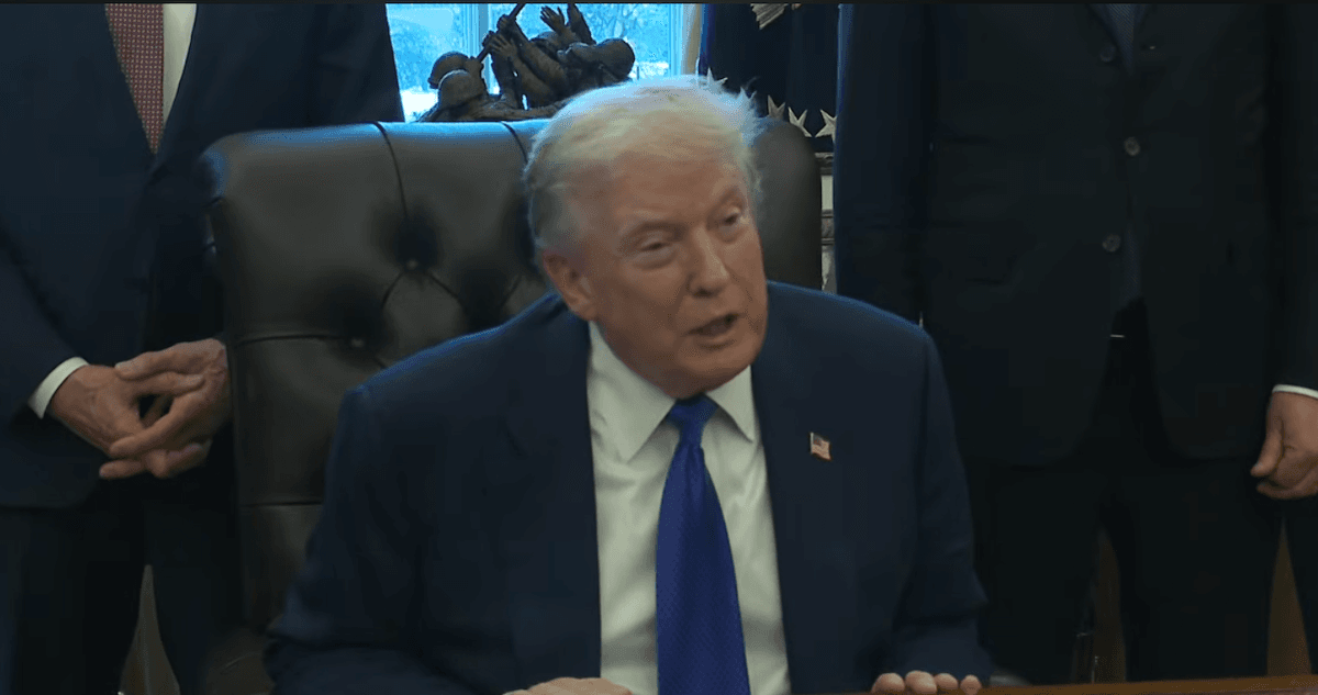 Trump afirma que EU mantiene diálogo con Cuba; la isla lo niega y recibe apoyo ruso