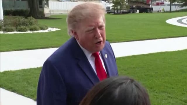 Trump arremete contra Zelenski y defiende exención de sanciones a Rusia