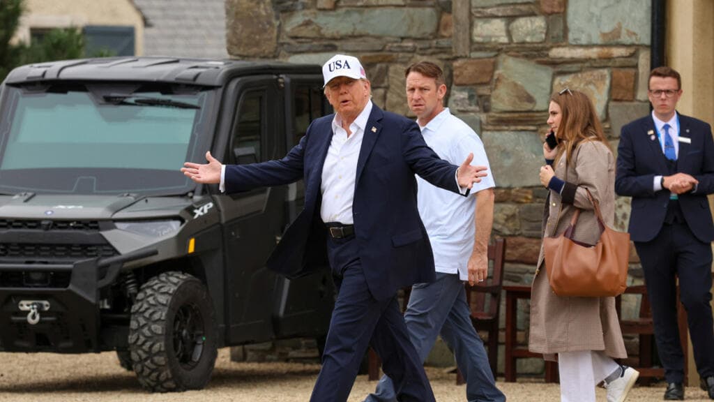 Trump pide a Zelenski frenar los ataques contra el diésel ruso tras la escalada ofensiva entre Kiev y Moscú