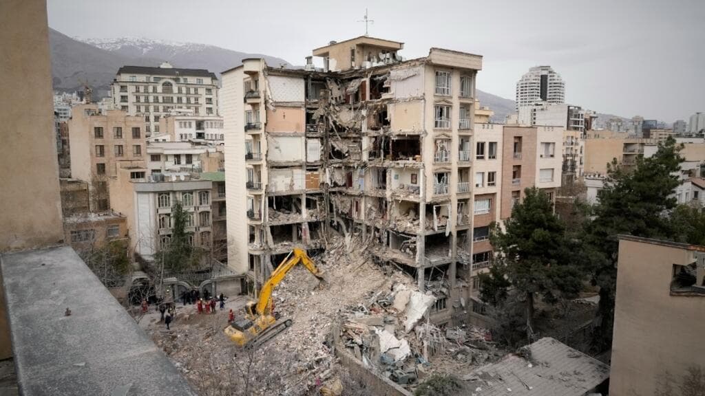 Trump rebaja sus amenazas a Irán y habla de un posible acuerdo: ¿a qué se debe su nuevo giro?