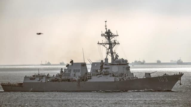 Un infante de la Marina muere y dos barcos chocan en hechos separados en el Caribe, según Ejército de EE. UU: AP