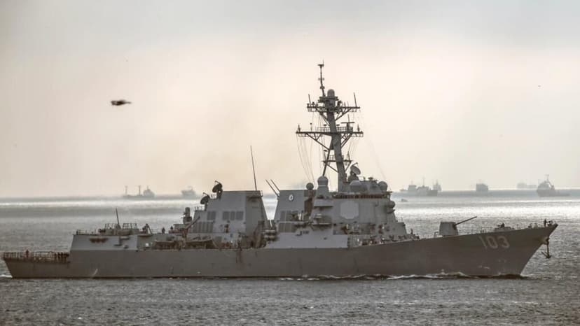 Un infante de la Marina muere y dos barcos chocan en hechos separados en el Caribe, según Ejército de EE. UU: AP